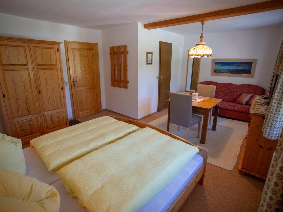 Gastehaus Madsack - Chiemgau Karte Hotel Инцел Екстериор снимка